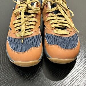 Lems Sequoia Trailhead Women's Hiking Sneakers